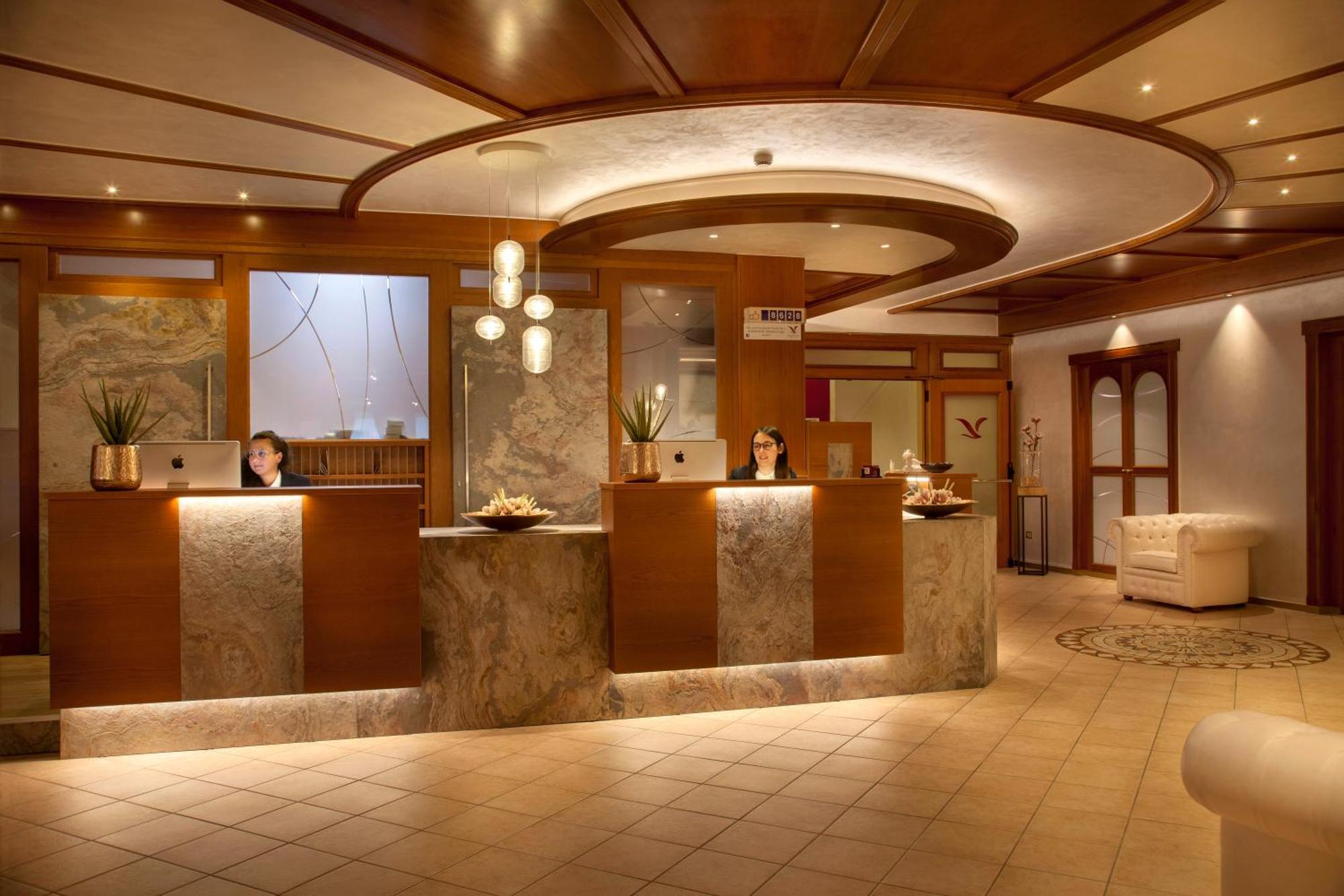 Adler Hotel Wellness & Spa - Andalo Exteriér fotografie